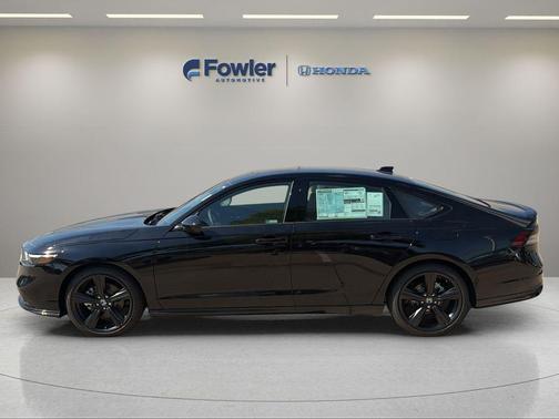 Crystal Black Pearl 2026 Honda Accord Hybrid Sport-L