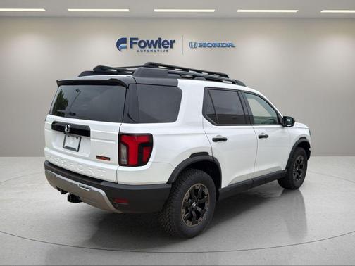Platinum White Pearl 2026 Honda Passport TrailSport Elite