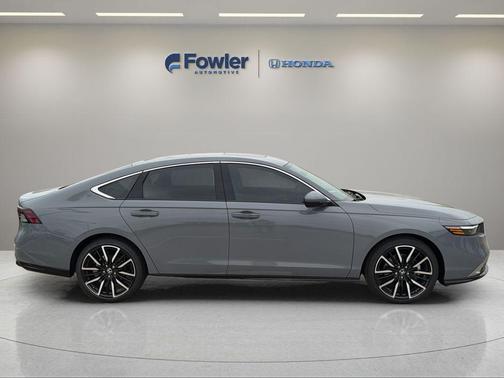 Urban Gray Pearl 2026 Honda Accord Hybrid Touring