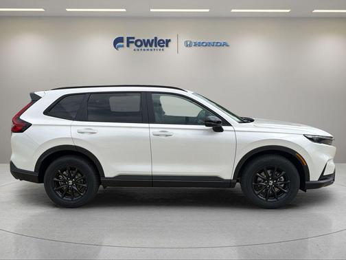 Platinum White Pearl 2026 Honda CR-V Hybrid Sport-L