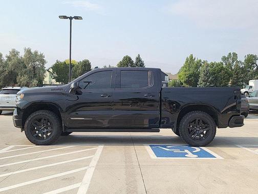 Black 2024 Chevrolet Silverado 1500 High Country