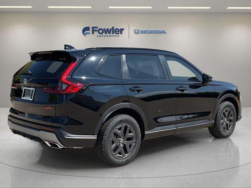 Crystal Black Pearl 2026 Honda CR-V Hybrid TrailSport