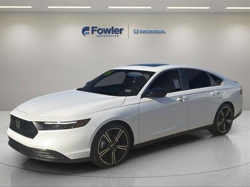 2025 Honda Accord Hybrid 