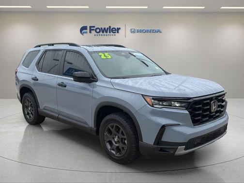NH 877 2025 Honda Pilot TrailSport