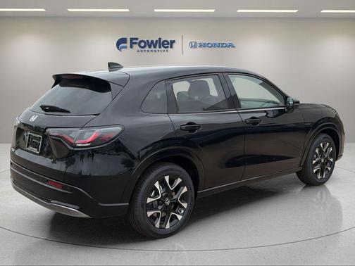 Crystal Black Pearl 2026 Honda HR-V EX-L