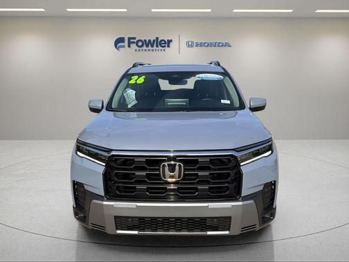 Sonic Gray Pearl 2026 Honda Pilot Touring