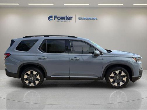 Sonic Gray Pearl 2026 Honda Pilot Touring