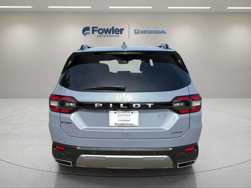 Sonic Gray Pearl 2026 Honda Pilot Touring