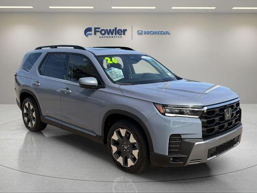 Sonic Gray Pearl 2026 Honda Pilot Touring