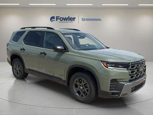 Ash Green 2026 Honda Pilot TrailSport