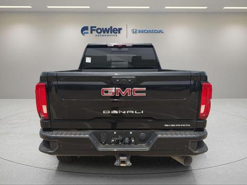 Ebony 2023 GMC Sierra 3500 Denali