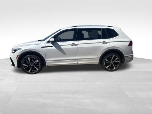 2022 Volkswagen Tiguan 2.0T SEL R-Line