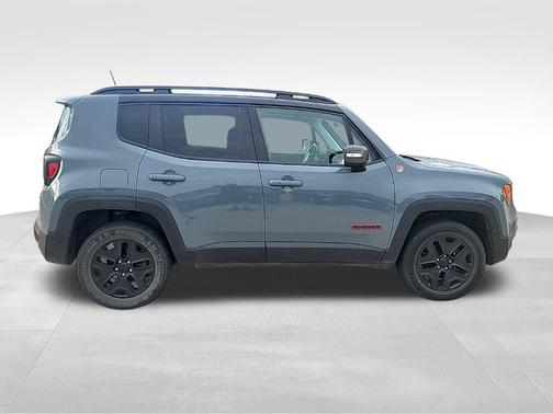 2018 Jeep Renegade Trailhawk