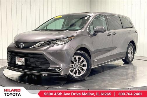 2021 Toyota Sienna XLE