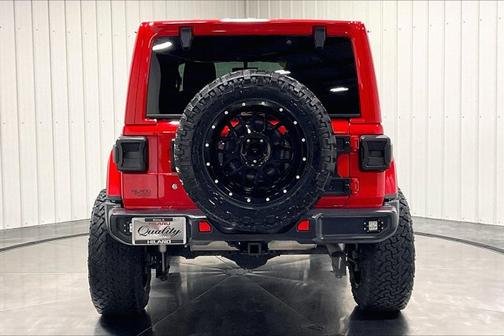 Firecracker Red Clearcoat 2018 Jeep Wrangler Unlimited Sahara