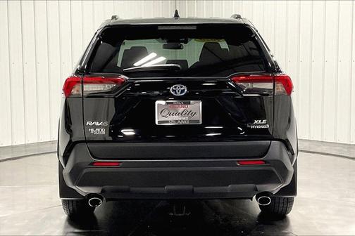 2020 Toyota RAV4 Hybrid XLE