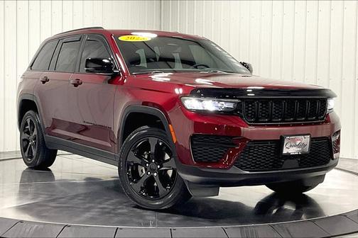 2023 Jeep Grand Cherokee Altitude