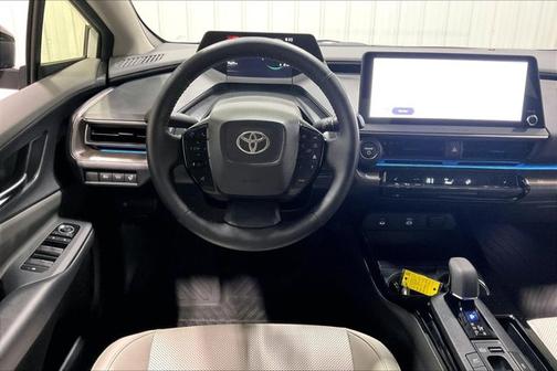 2025 Toyota Prius XLE