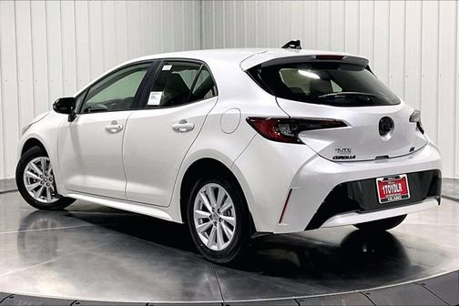 2026 Toyota Corolla Hatchback SE
