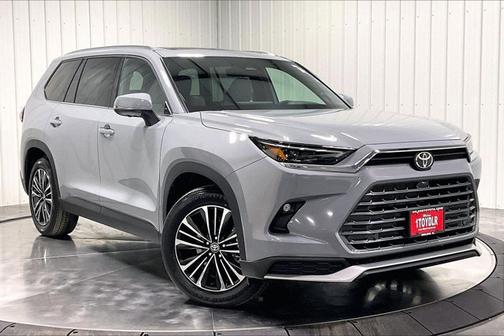 2026 Toyota Grand Highlander Hybrid MAX Platinum