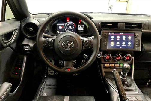 2025 Toyota GR86 Premium