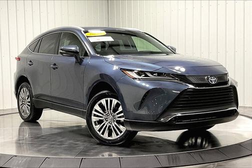 2022 Toyota Venza XLE