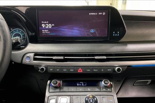 Typhoon Silver 2024 Hyundai PALISADE Limited
