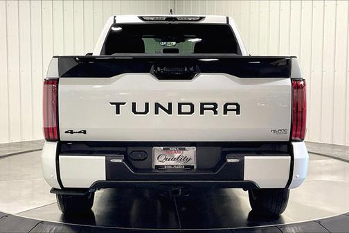 2025 Toyota Tundra Platinum