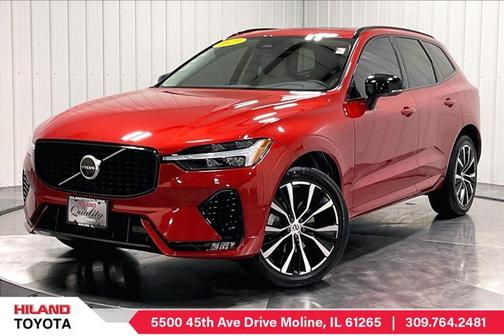 2023 Volvo XC60 Plus Dark Theme