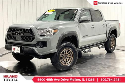 2022 Toyota Tacoma Base