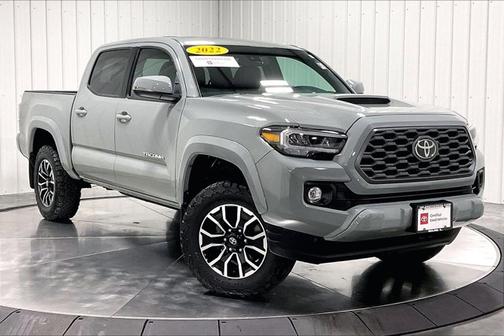 2022 Toyota Tacoma Base
