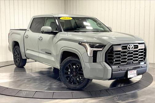 2022 Toyota Tundra SR5