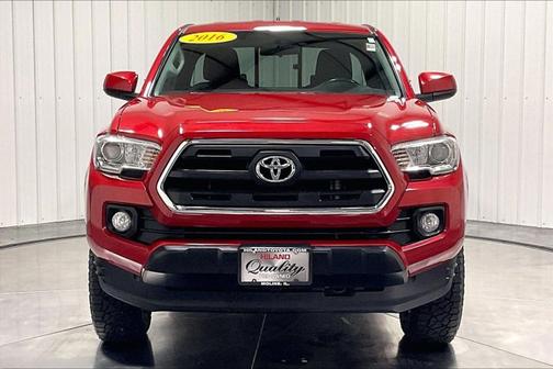 Barcelona Red M 2016 Toyota Tacoma SR5