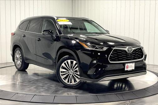 2022 Toyota Highlander Platinum
