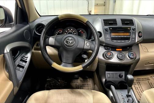 2009 Toyota RAV4 Base (A4)