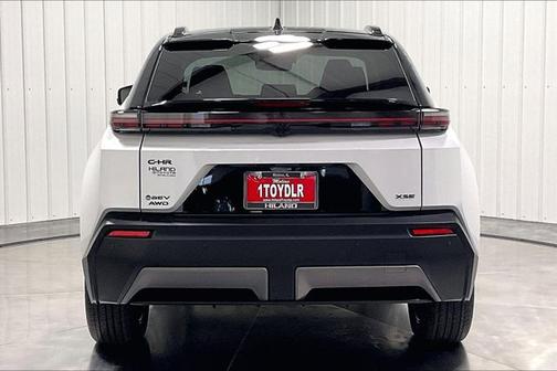 Wind Chill Pearl W/Midnight Black Metallic Roof 2026 Toyota C-HR XSE