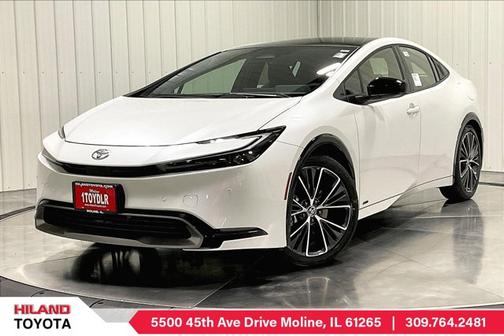 2025 Toyota Prius XLE
