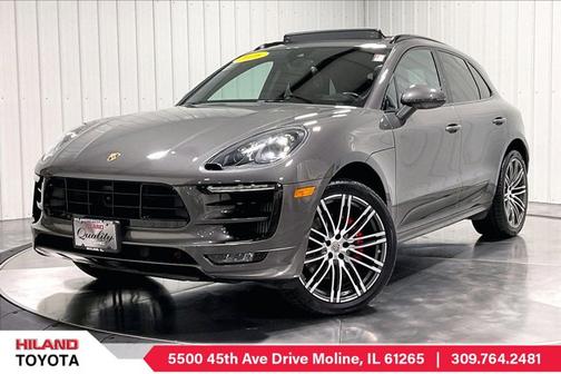 2016 Porsche Macan Turbo