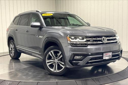 2019 Volkswagen Atlas 3.6L V6 SE w/Technology R-Line
