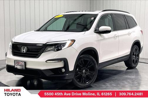 White 2022 Honda Pilot Special Edition