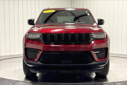 2024 Jeep Grand Cherokee Altitude