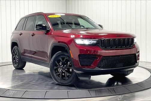 2024 Jeep Grand Cherokee Altitude