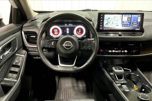 2024 Nissan Rogue Platinum