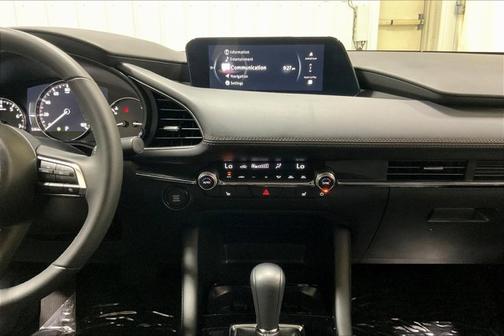 2025 Mazda Mazda3 2.5 S Preferred