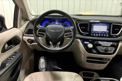 2020 Chrysler Pacifica Touring-L Plus