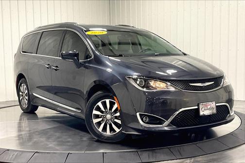 2020 Chrysler Pacifica Touring-L Plus