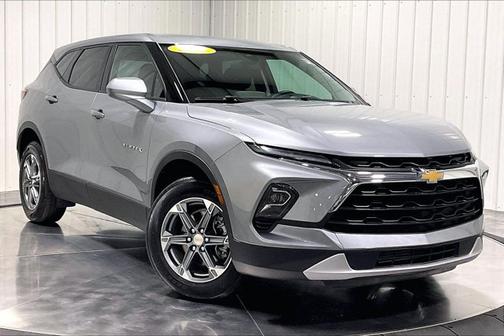 Sterling Gray Metallic 2025 Chevrolet Blazer LT