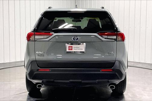 2021 Toyota RAV4 Hybrid XLE