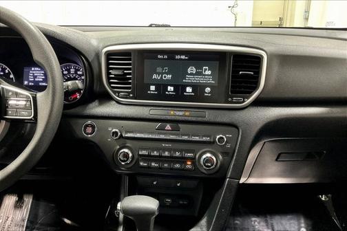 2022 Kia Sportage LX