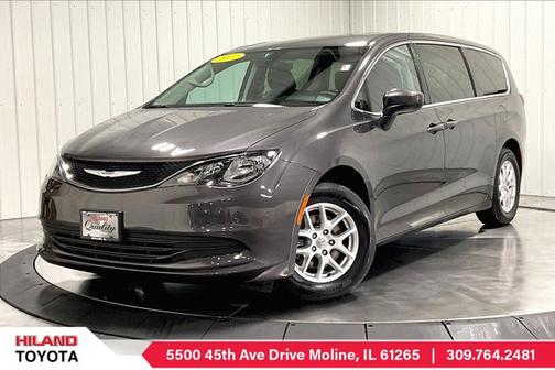 2017 Chrysler Pacifica Touring